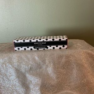 Ready to wear New York plump up lip gloss tickle me pink